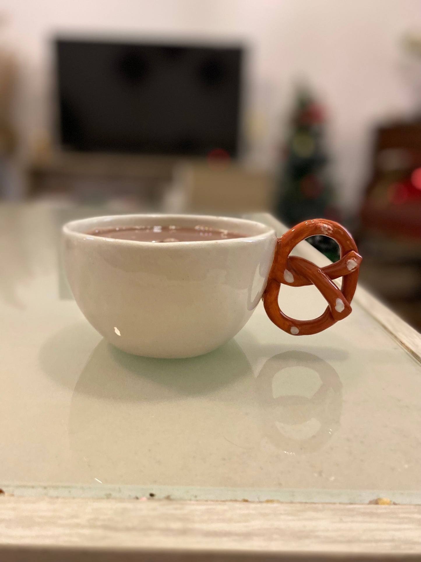 Pretzel Mug