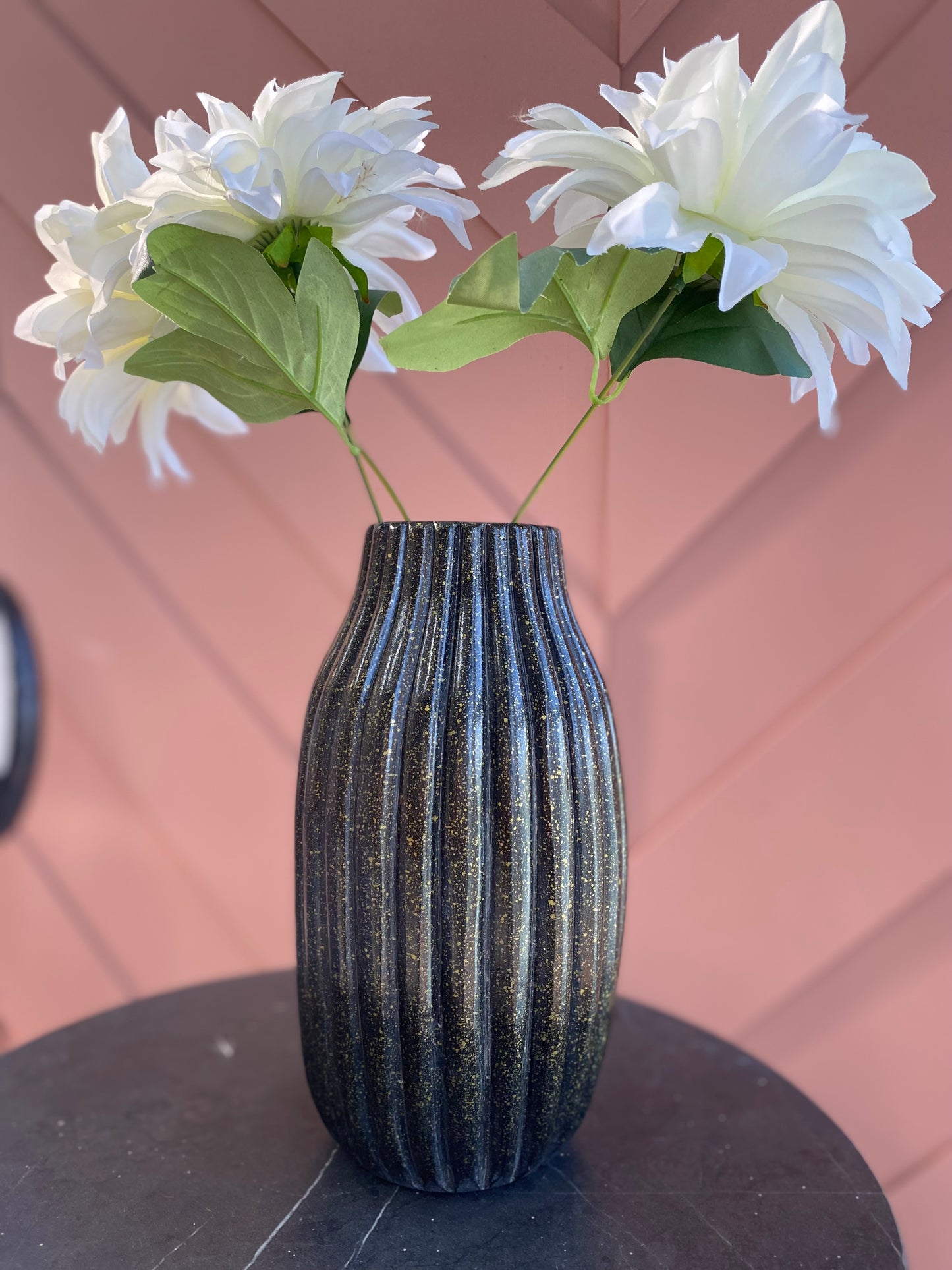 Pumpkin Black & Gold vase