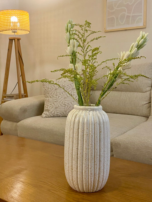 Vertica vase