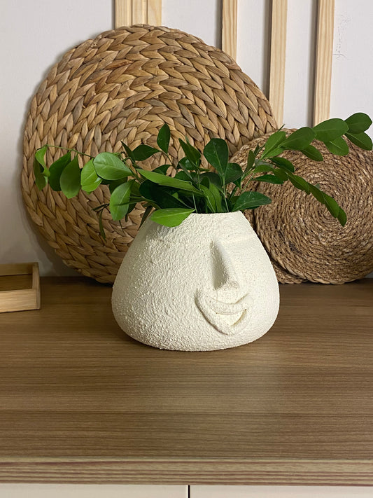 Face mask vase